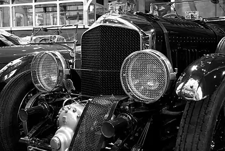 Image 32A Bentley in the National Motor Museum in Beaulieu (from Portal:Hampshire/Selected pictures)